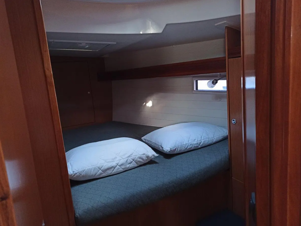 Segelyachten Bavaria Cruiser 45 Saffron