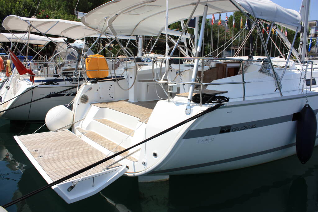 Sailing yacht Bavaria Cruiser 45 Sail Bravo