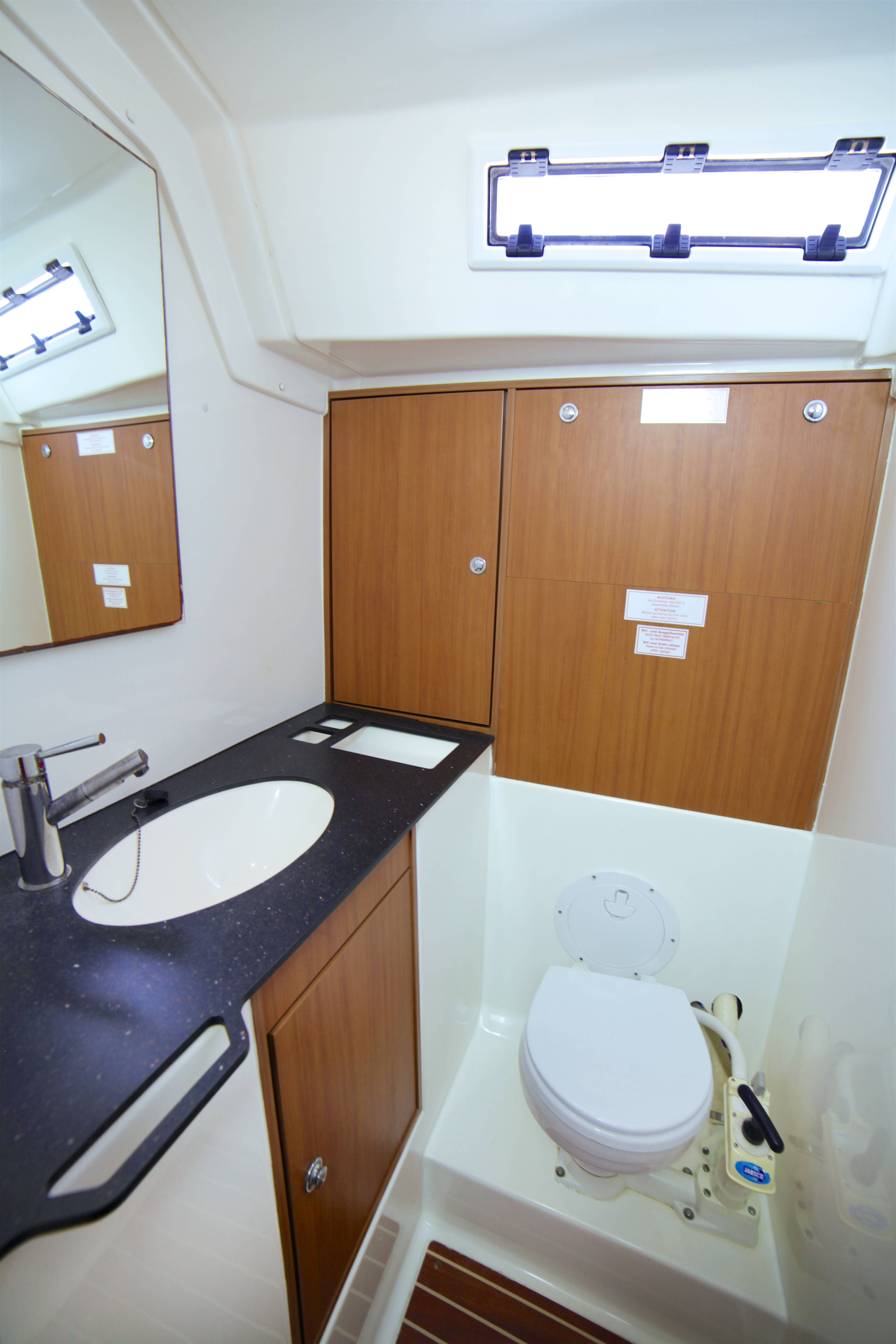 Sailing yacht Bavaria Cruiser 45 Sail Bravo
