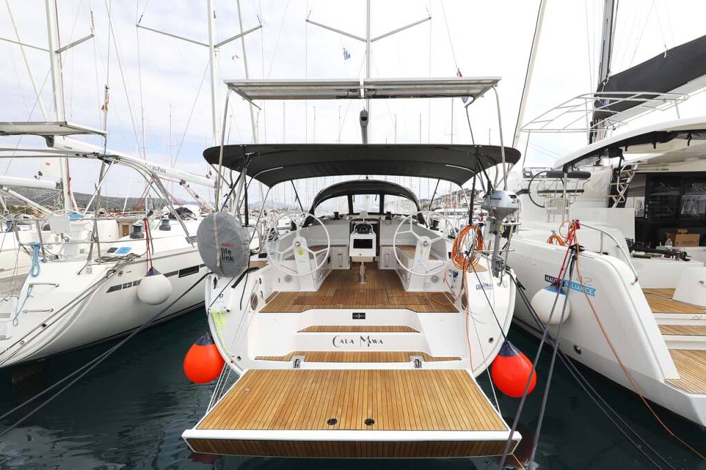 Sailing yacht Bavaria Cruiser 46 Style Cala Mawa
