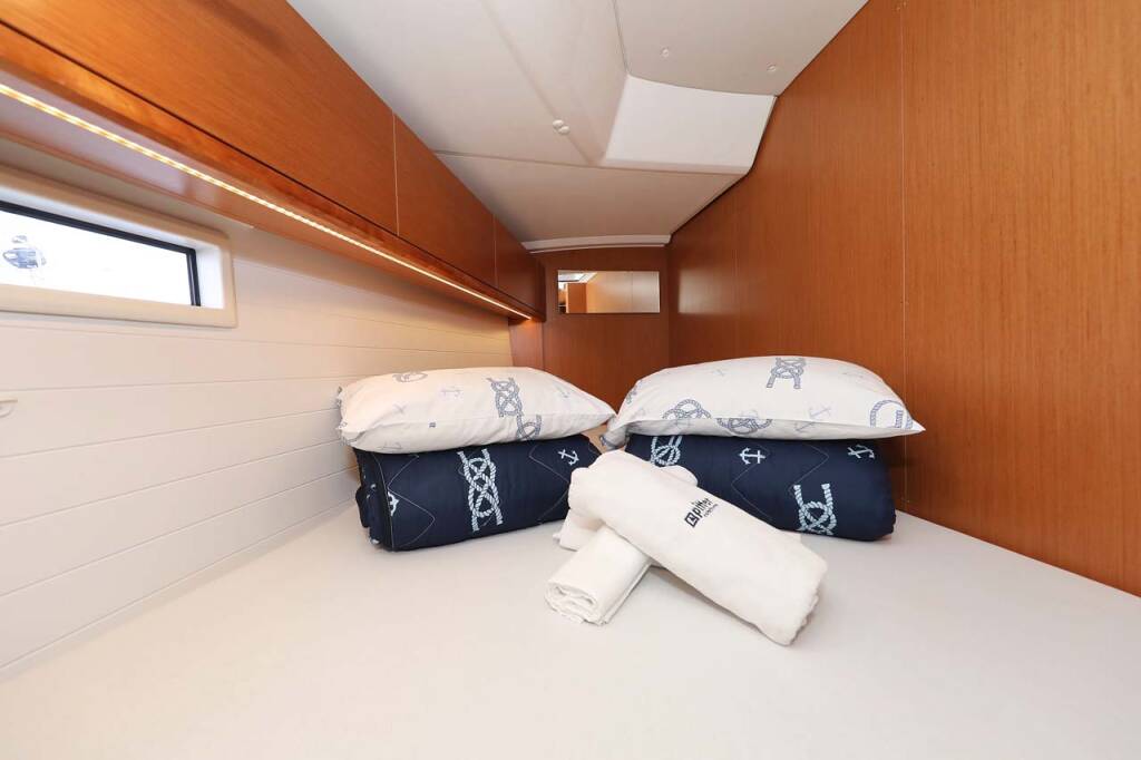 Sailing yacht Bavaria Cruiser 46 Style Cala Mawa