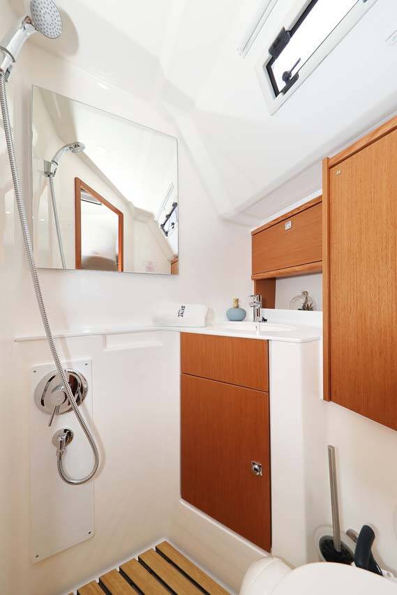 Sailing yacht Bavaria Cruiser 46 Style Cala Mawa