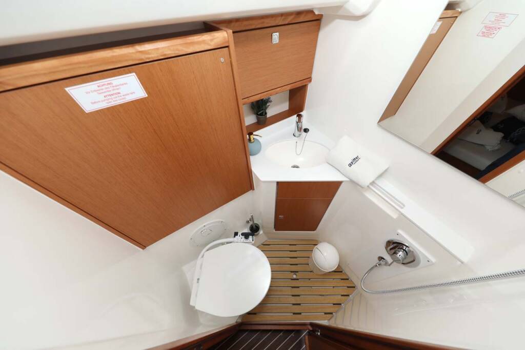 Sailing yacht Bavaria Cruiser 46 Style Cala Mawa