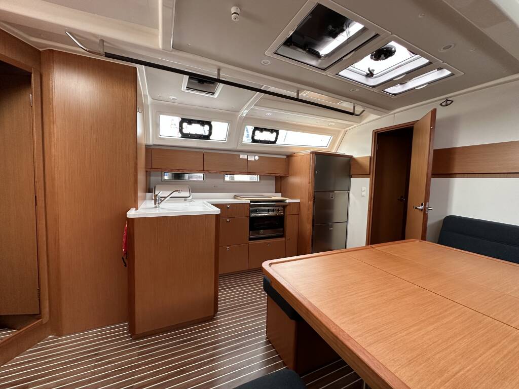Sailing yacht Bavaria Cruiser 46 Style Meliti