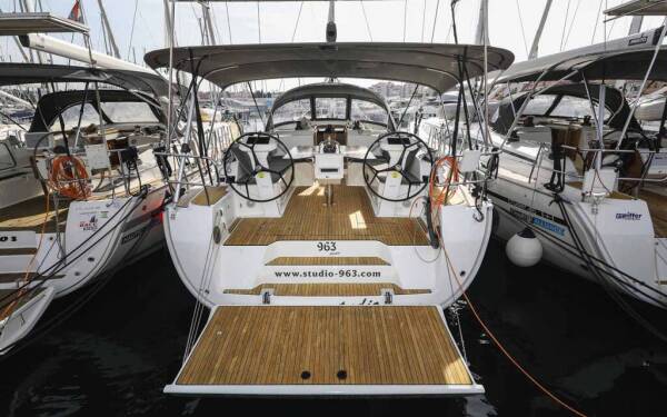 Bavaria Cruiser 46 Style Studio 963 Marina Kornati, Biograd