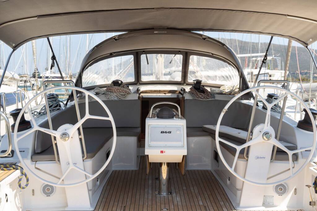 Segelyachten Bavaria Cruiser 46 Style Aiolos