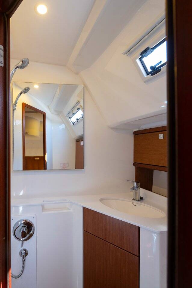 Segelyachten Bavaria Cruiser 46 Style Aiolos