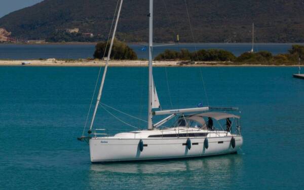 Bavaria Cruiser 46 Style Aiolos Lefkas main port