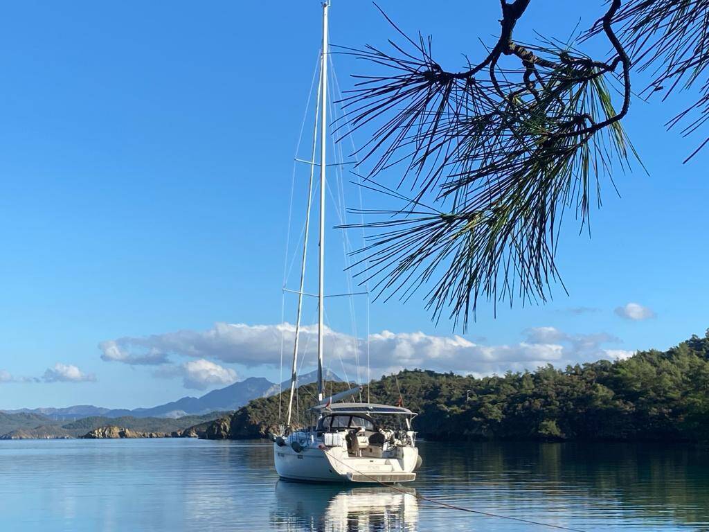 Sailing yacht Bavaria Cruiser 46 Style Penta 1