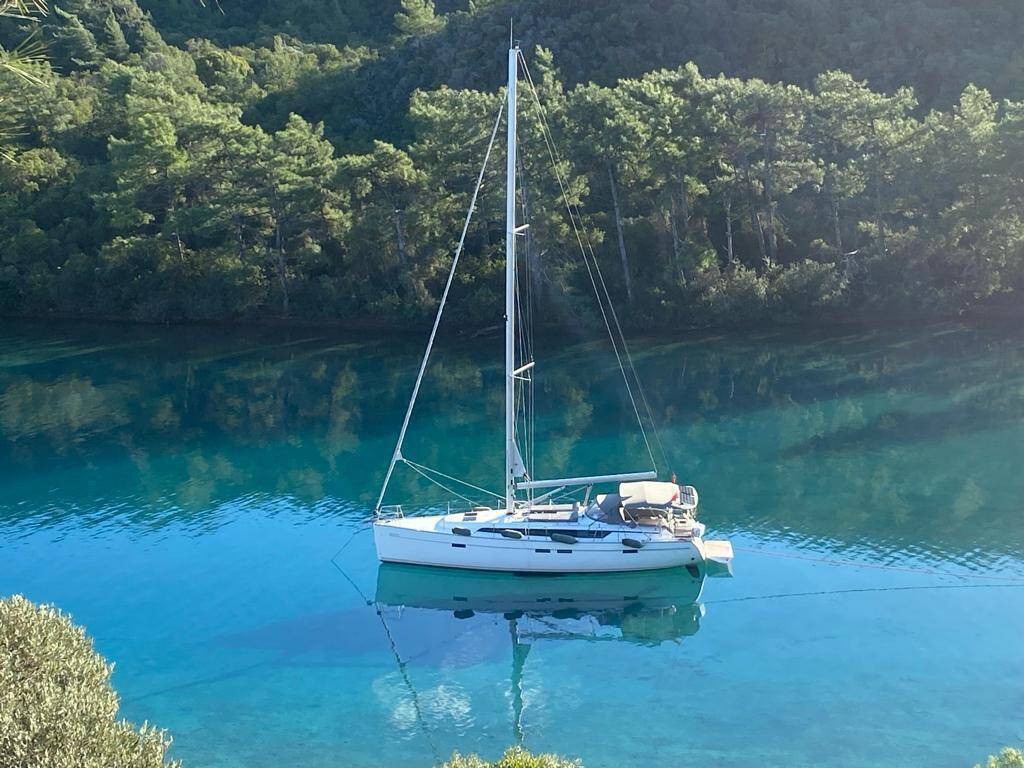 Sailing yacht Bavaria Cruiser 46 Style Penta 1
