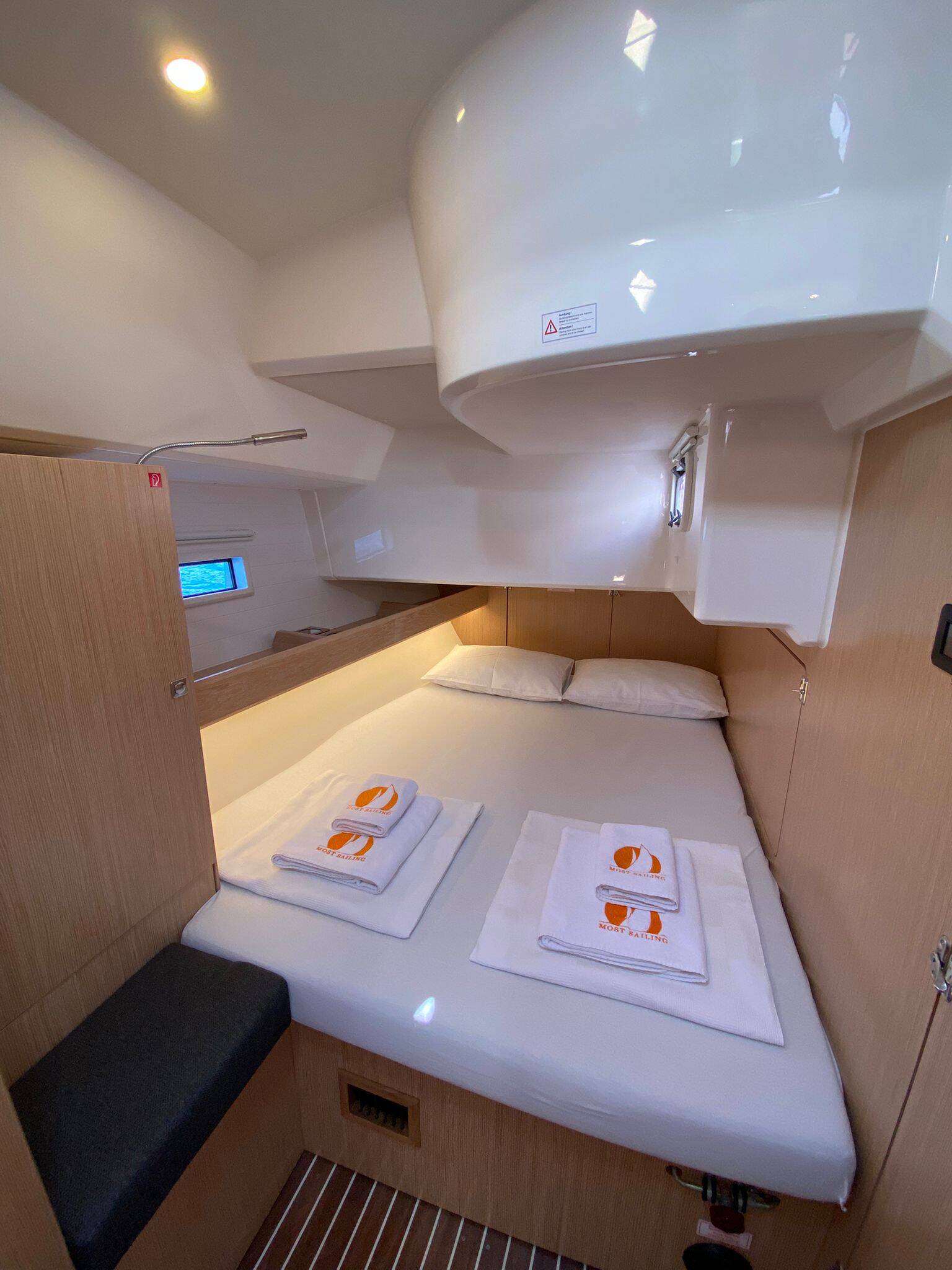 Sailing yacht Bavaria Cruiser 46 Style Penta 1
