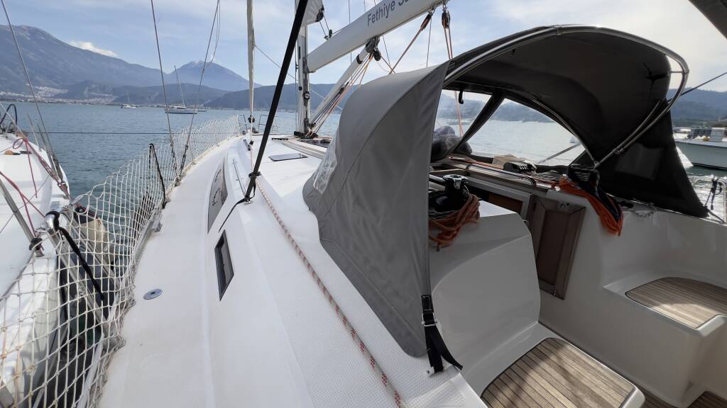 Sailing yacht Bavaria Cruiser 46 Style Marlin