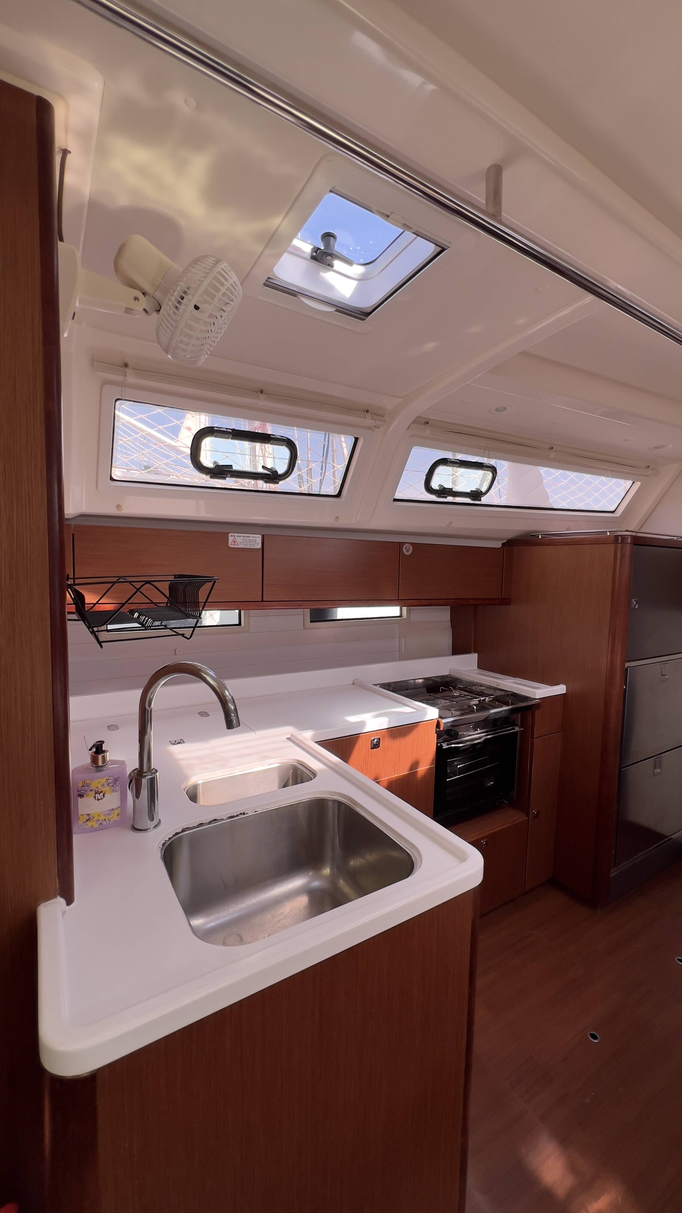 Sailing yacht Bavaria Cruiser 46 Style Marlin
