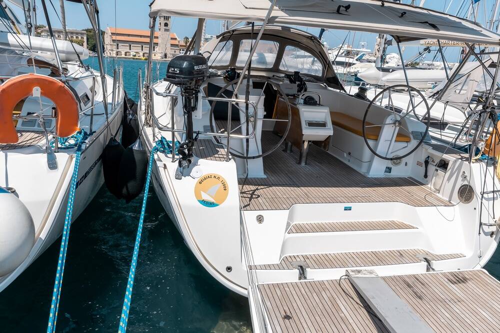 Sailing yacht Bavaria Cruiser 46 Fedias