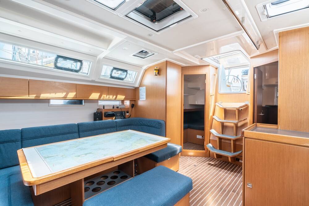 Sailing yacht Bavaria Cruiser 46 Fedias