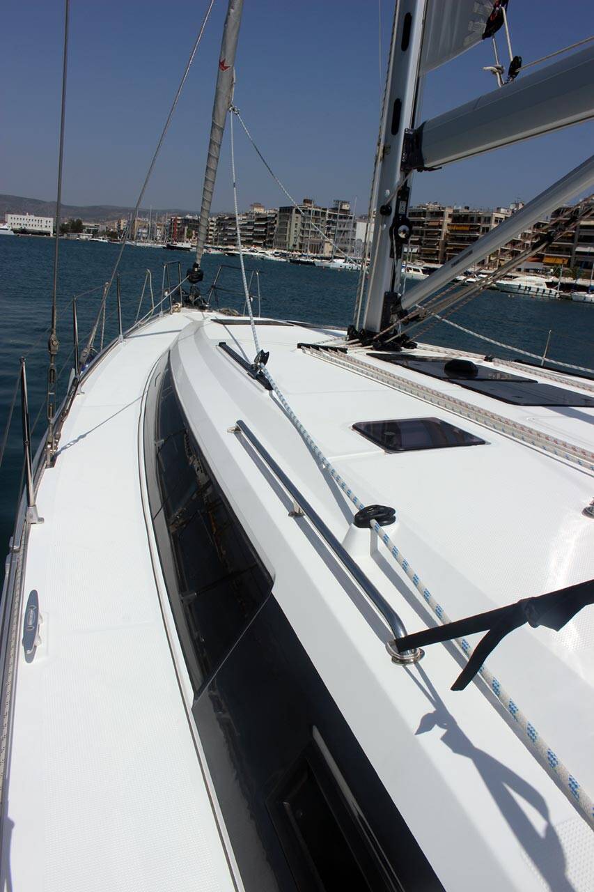 Sailing yacht Bavaria Cruiser 46 Divine