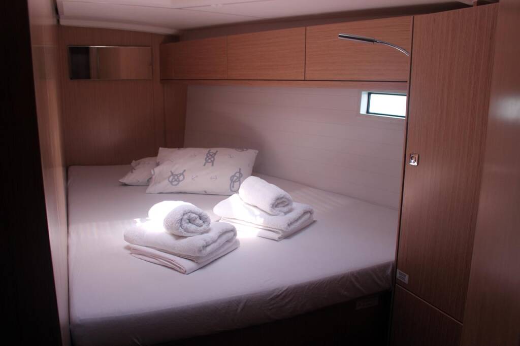 Sailing yacht Bavaria Cruiser 46 Divine