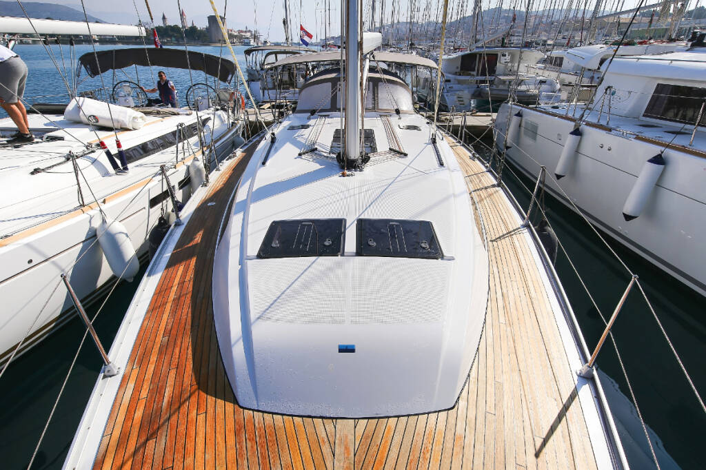 Sailing yacht Bavaria Cruiser 46 Challi