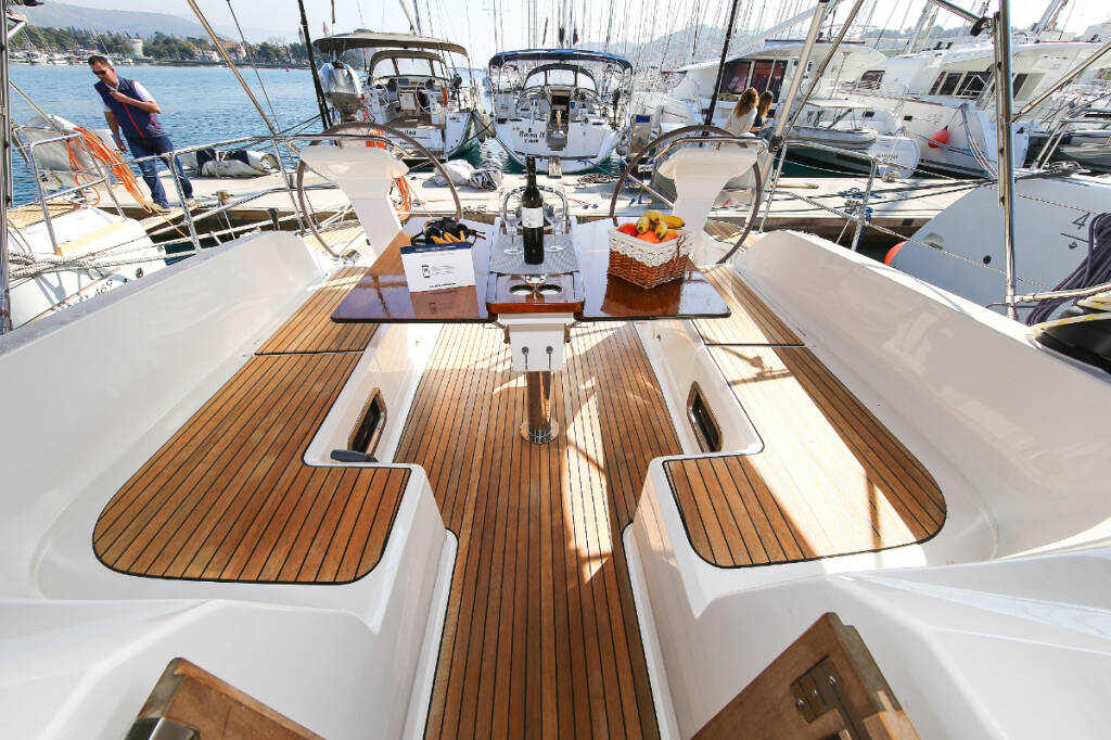 Sailing yacht Bavaria Cruiser 46 Challi