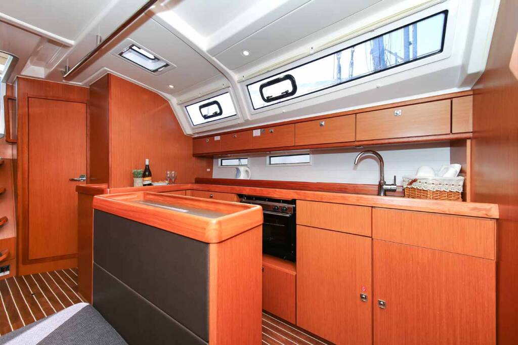 Segelyacht Bavaria Cruiser 46 Challi