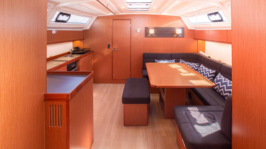 Sailing yacht Bavaria Cruiser 46 Dorabella