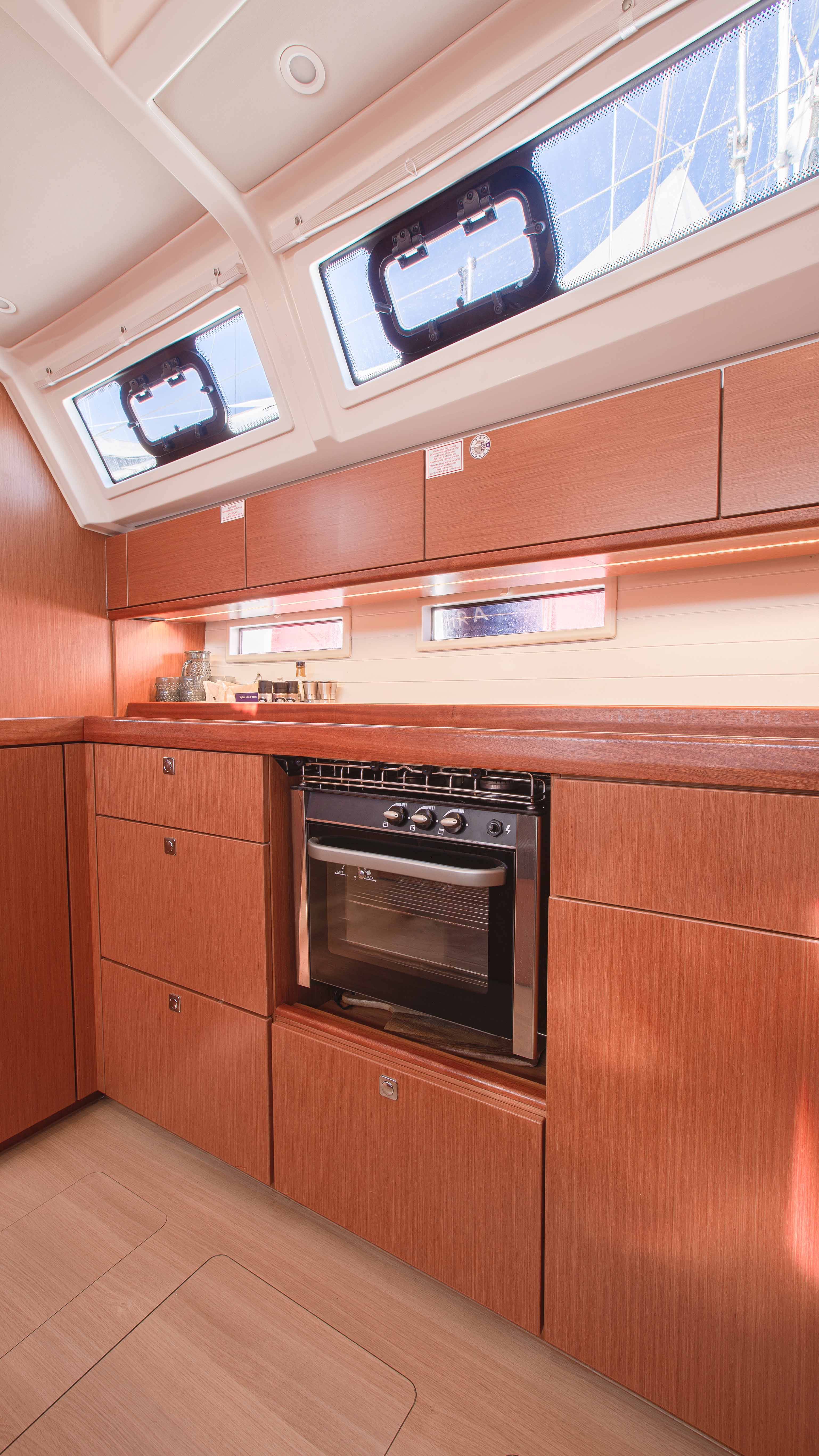 Sailing yacht Bavaria Cruiser 46 Dorabella