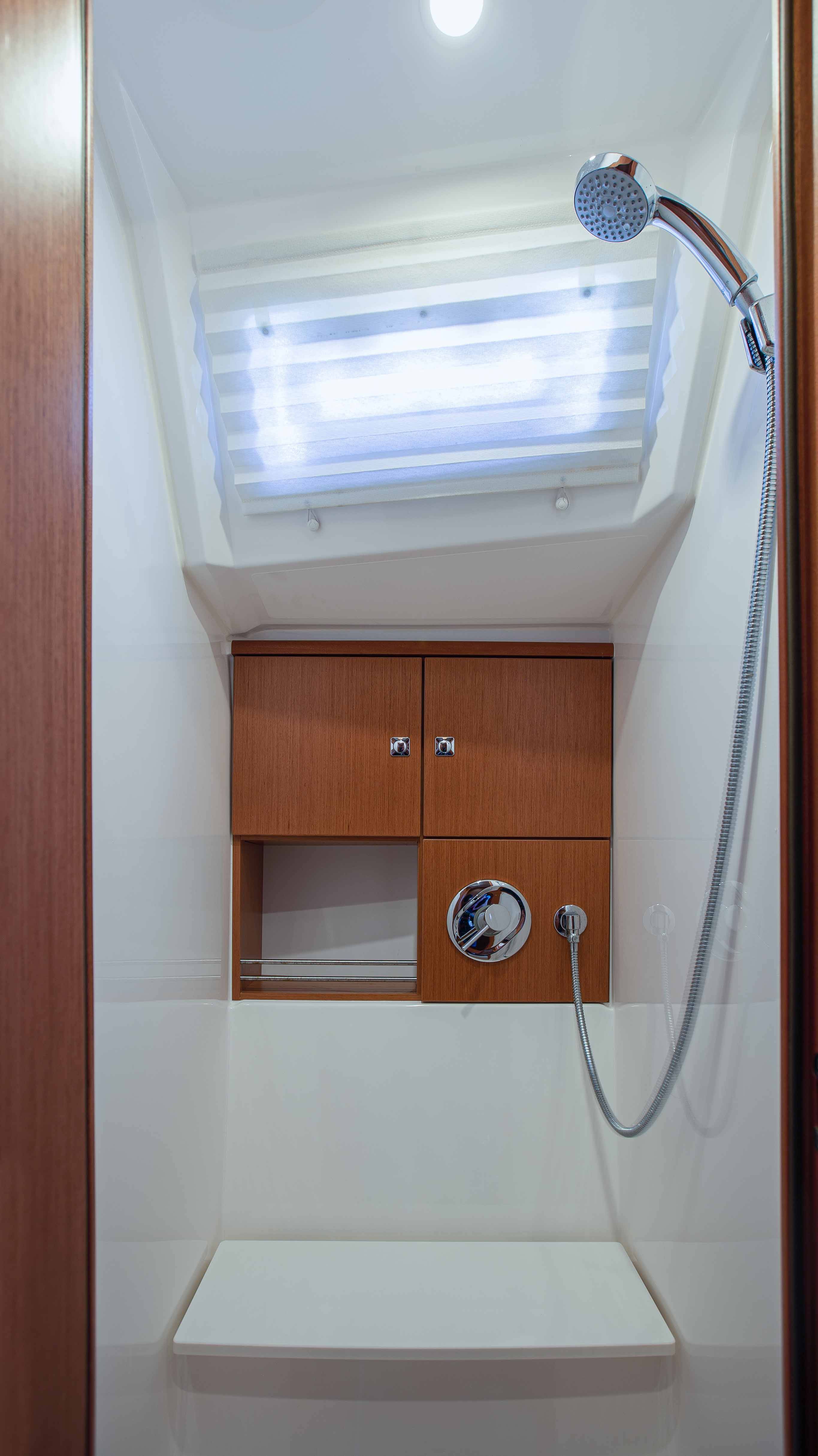 Sailing yacht Bavaria Cruiser 46 Dorabella