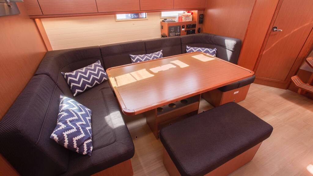 Sailing yacht Bavaria Cruiser 46 Dorabella