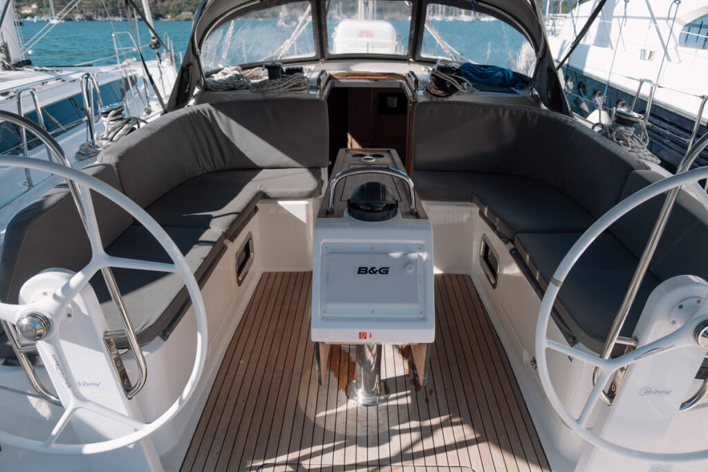 Sailing yacht Bavaria Cruiser 46 Amsterdam