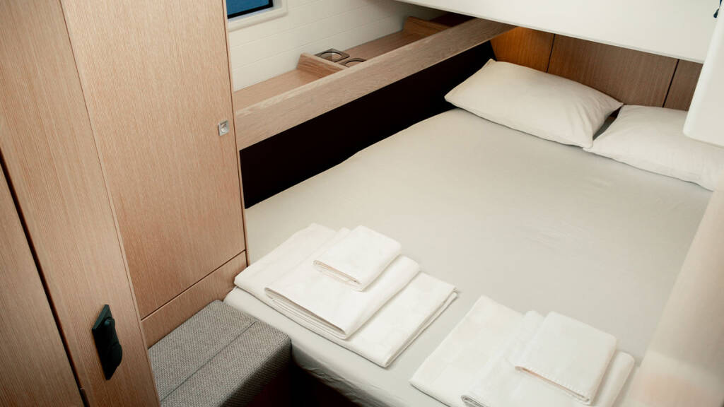 Sailing yacht Bavaria Cruiser 46 Amsterdam