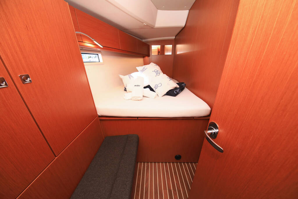 Segelyachten Bavaria Cruiser 46 Kneginja
