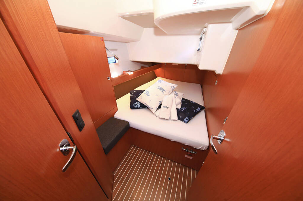 Segelyachten Bavaria Cruiser 46 Kneginja