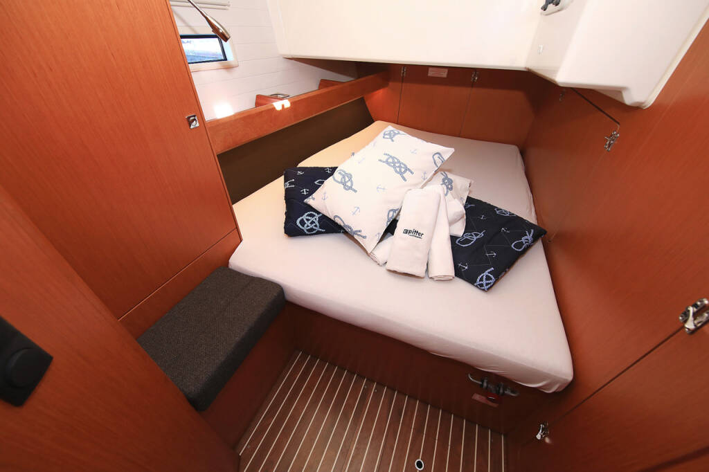 Segelyachten Bavaria Cruiser 46 Kneginja