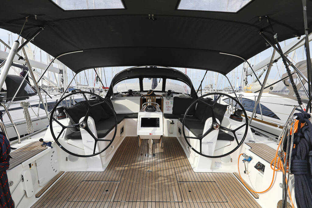 Sailing yacht Bavaria Cruiser 46 Bella III