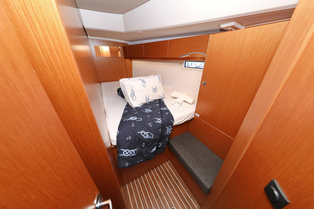 Sailing yacht Bavaria Cruiser 46 Bella III