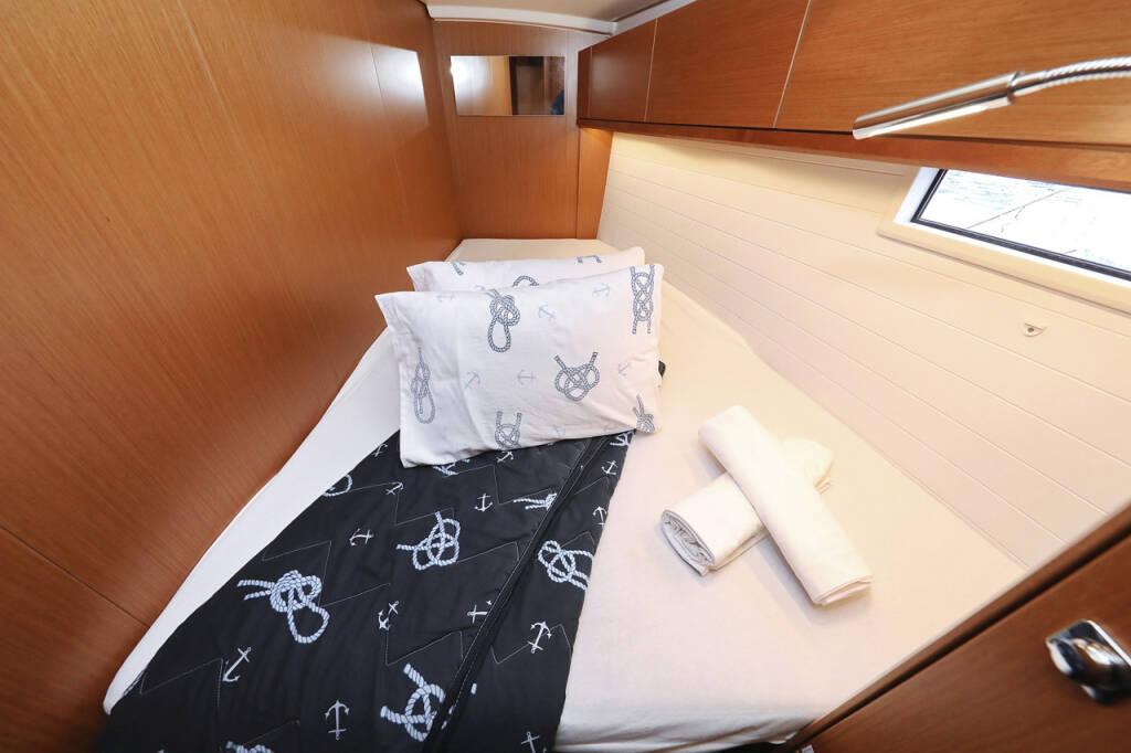 Sailing yacht Bavaria Cruiser 46 Bella III