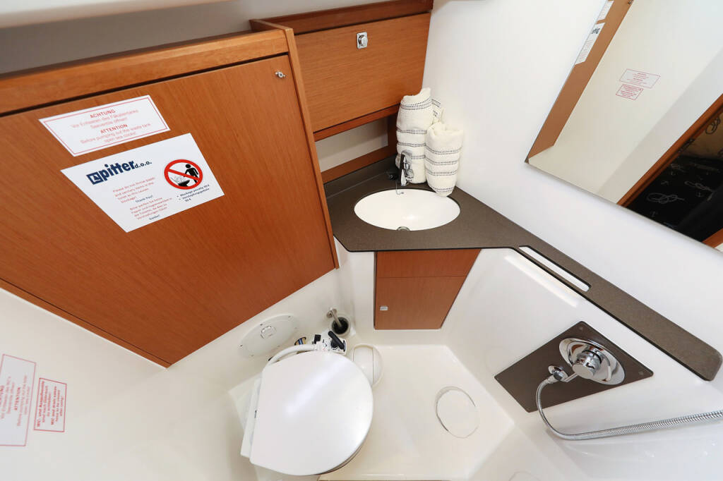 Sailing yacht Bavaria Cruiser 46 Bella III