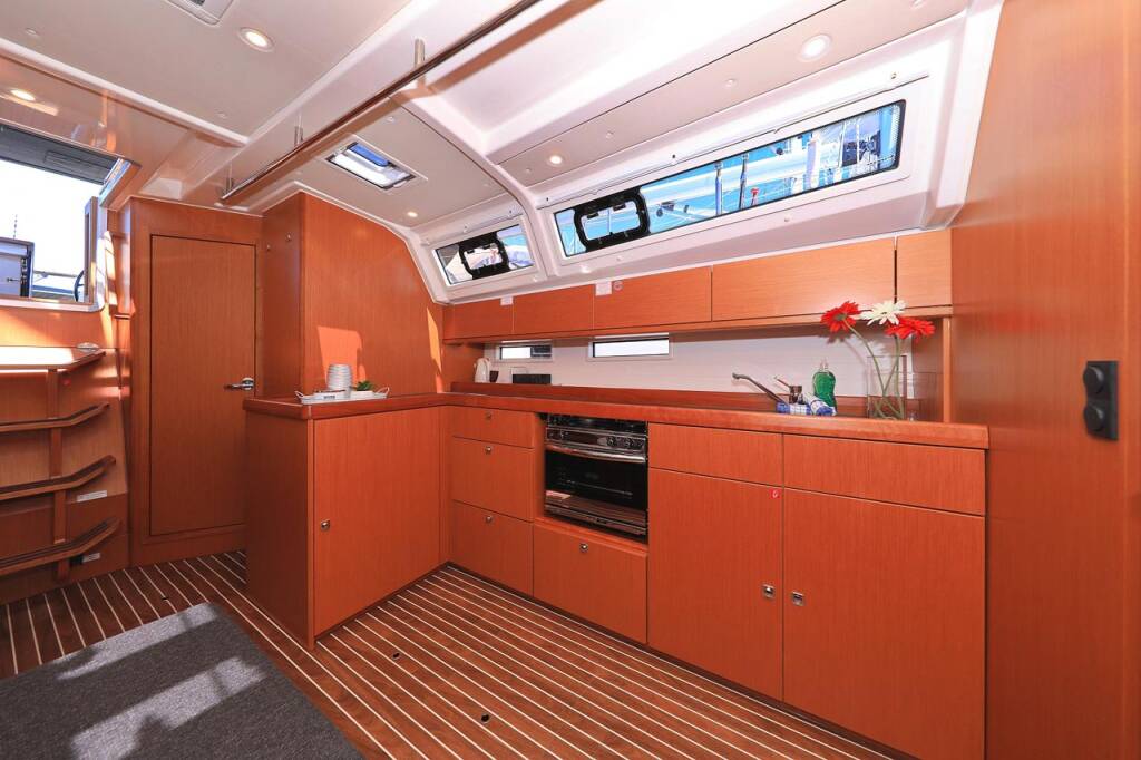 Segelyachten Bavaria Cruiser 46 Evodia 1