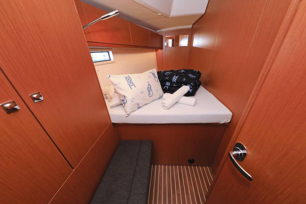Segelyachten Bavaria Cruiser 46 Evodia 1