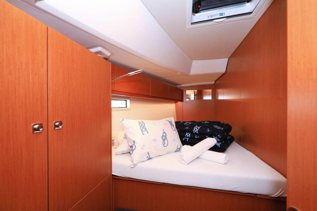 Segelyachten Bavaria Cruiser 46 Evodia 1