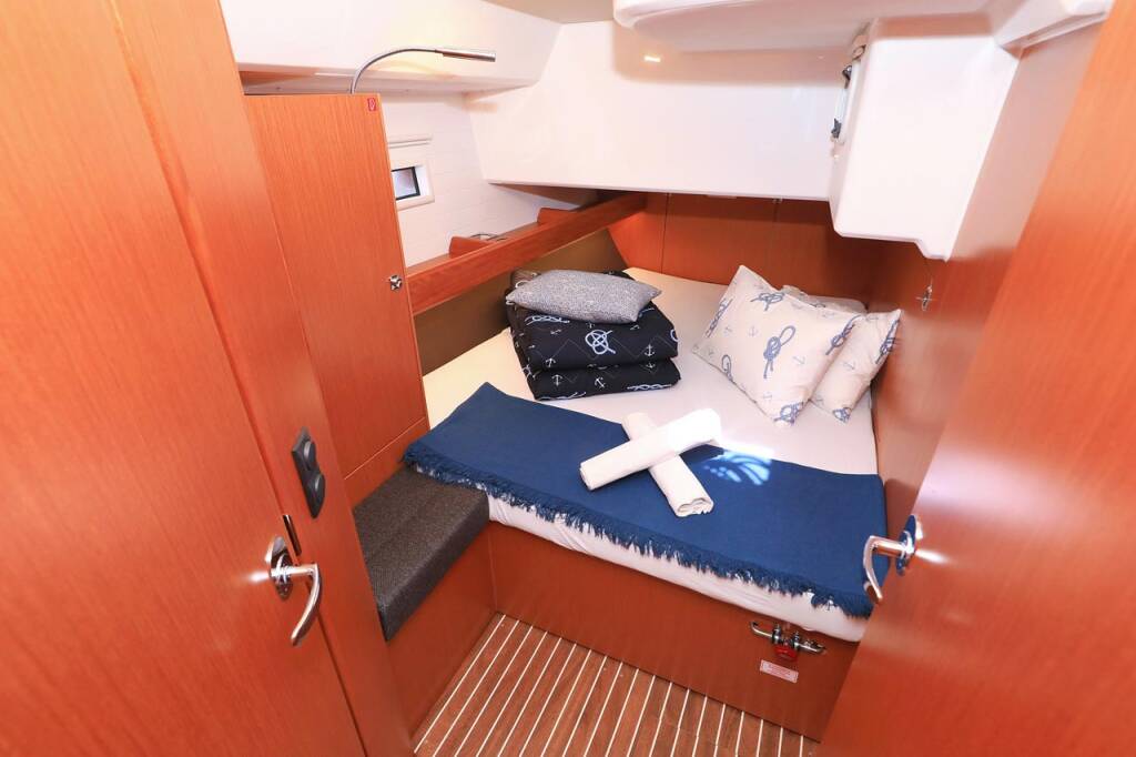 Segelyachten Bavaria Cruiser 46 Evodia 1