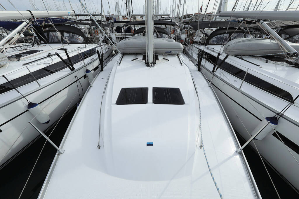 Segelyachten Bavaria Cruiser 46 silence four