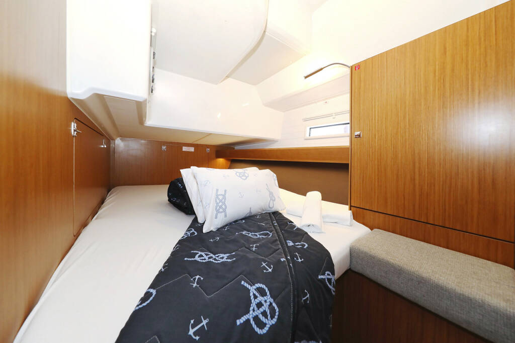 Sailing yacht Bavaria Cruiser 46 Rocky I