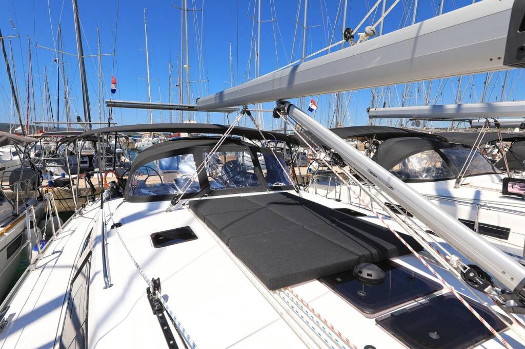 Segelyachten Bavaria Cruiser 46 Cara