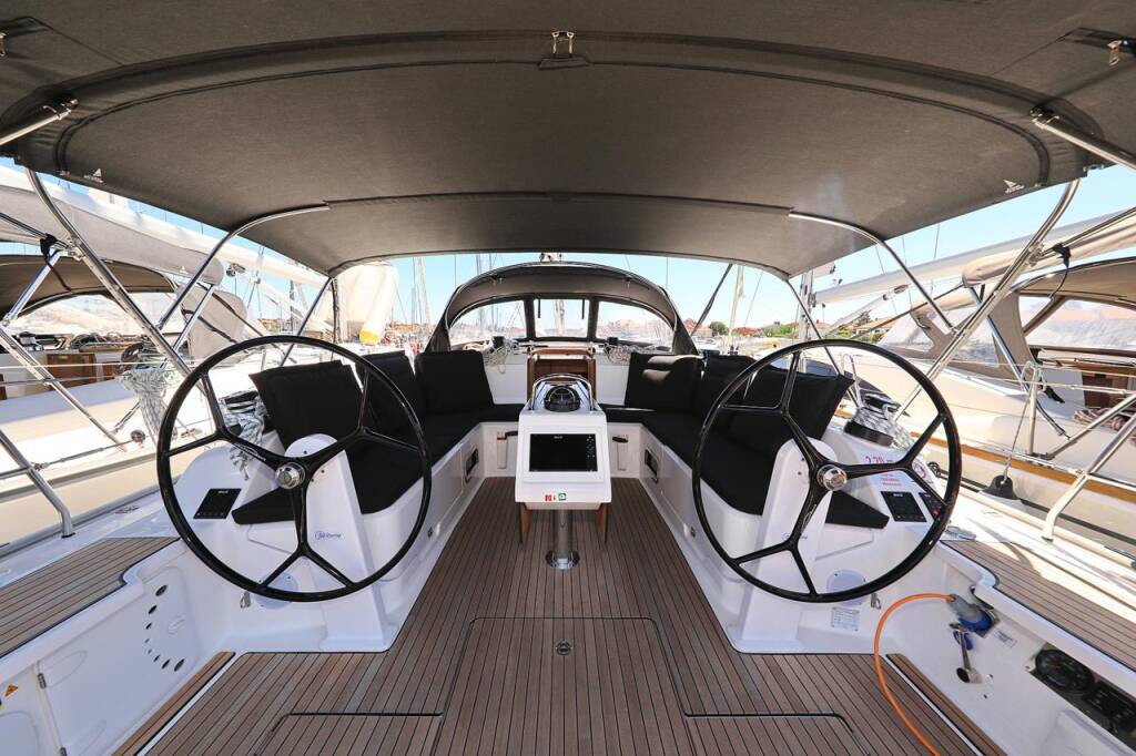 Segelyachten Bavaria Cruiser 46 Cara