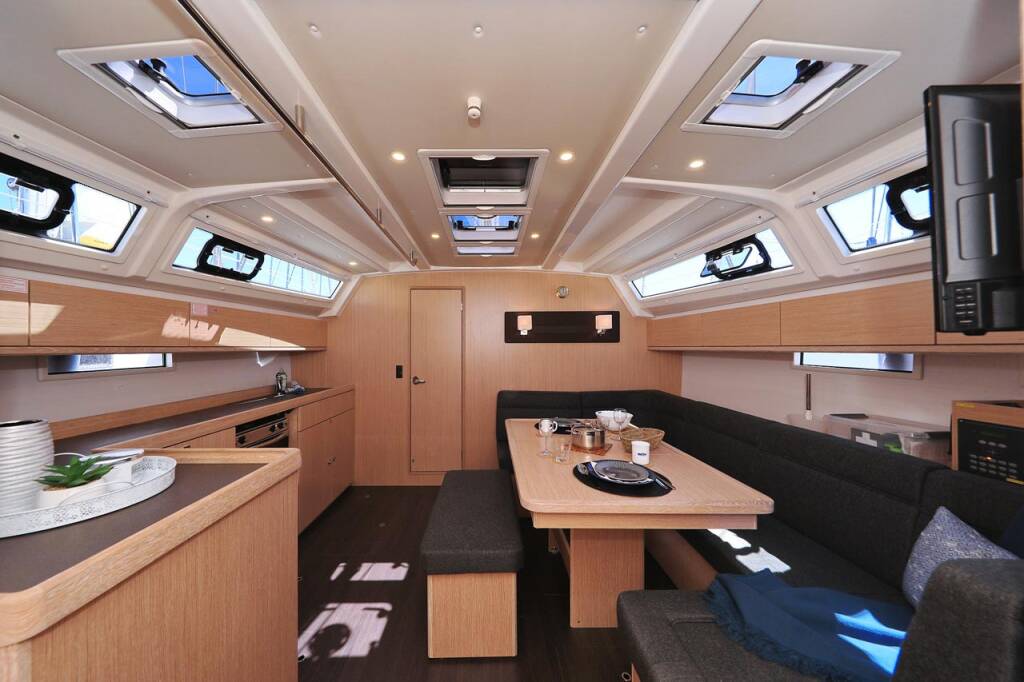 Segelyachten Bavaria Cruiser 46 Cara