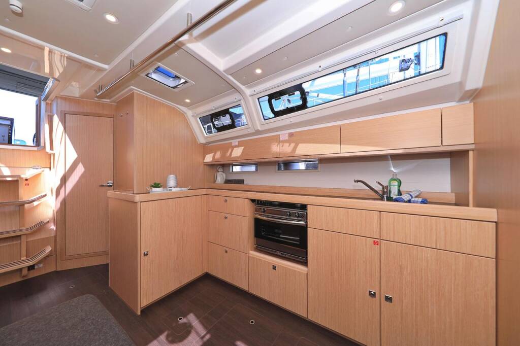 Segelyachten Bavaria Cruiser 46 Cara
