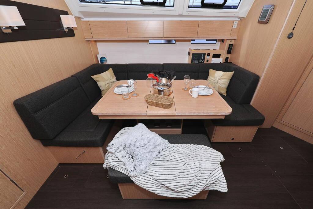 Sailing yacht Bavaria Cruiser 46 Aiolos I