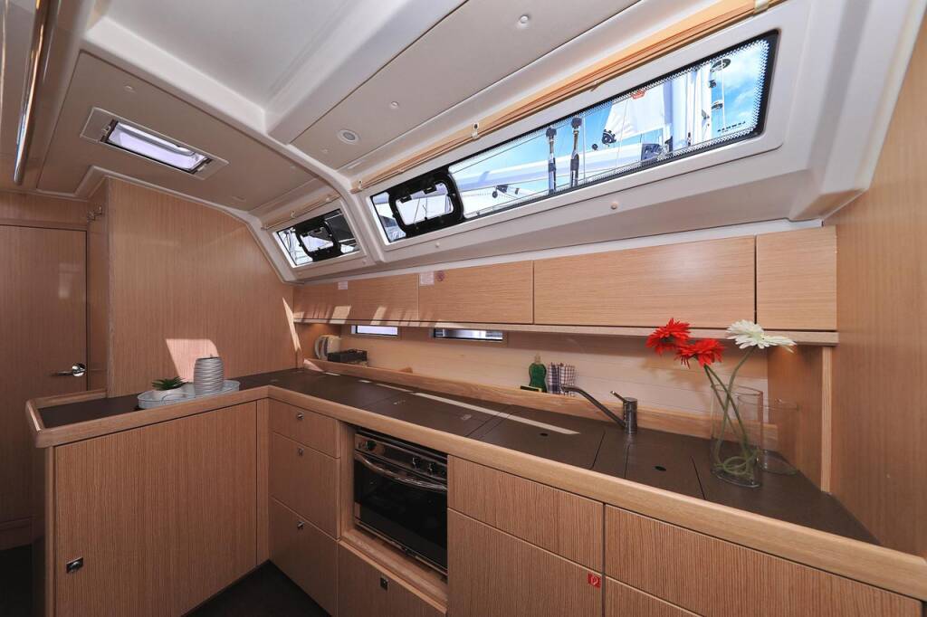 Sailing yacht Bavaria Cruiser 46 Aiolos I