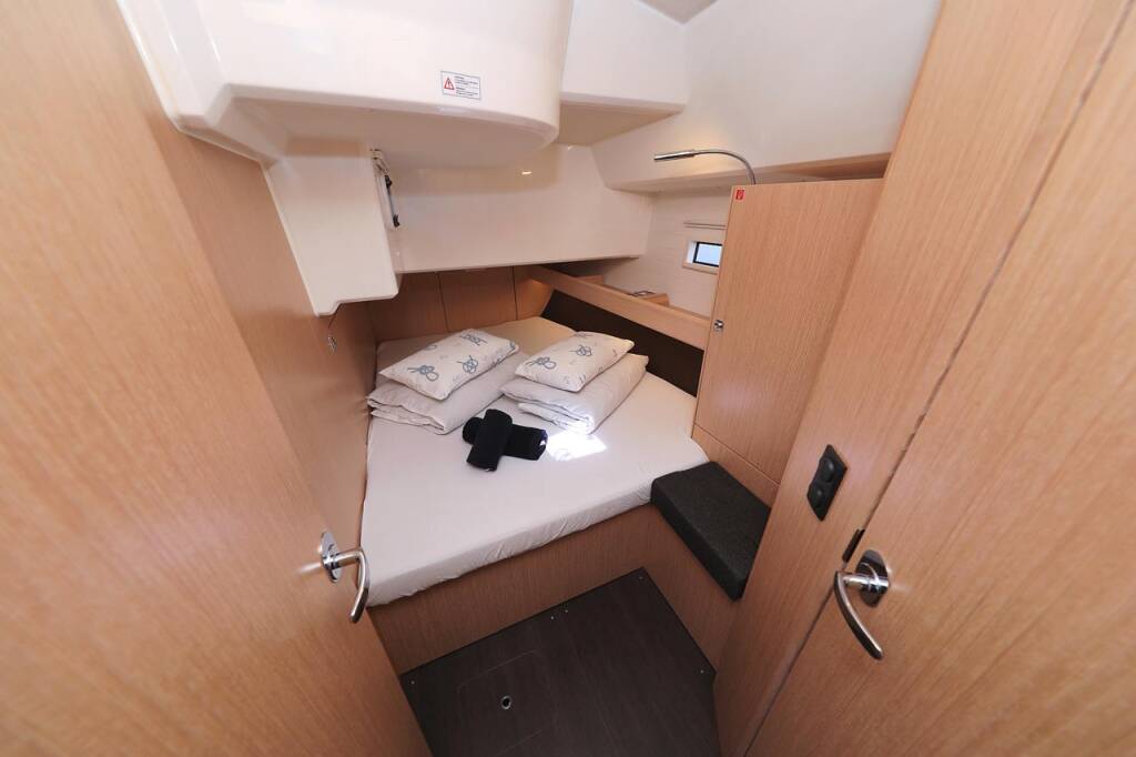 Sailing yacht Bavaria Cruiser 46 Aiolos I